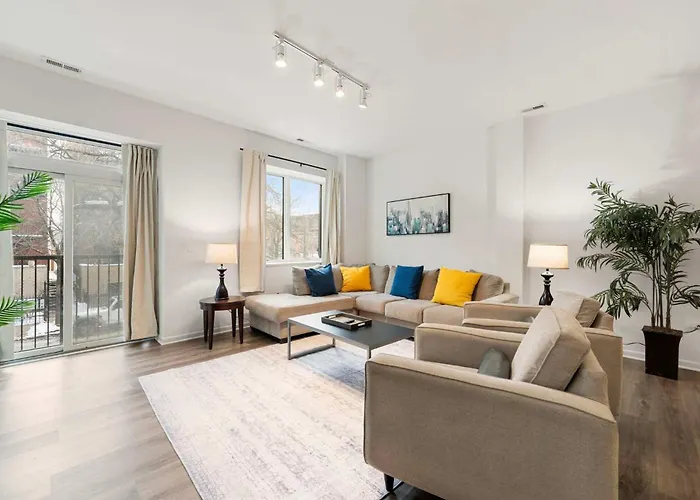 Modern 3Br Near Mccormick & South Loop